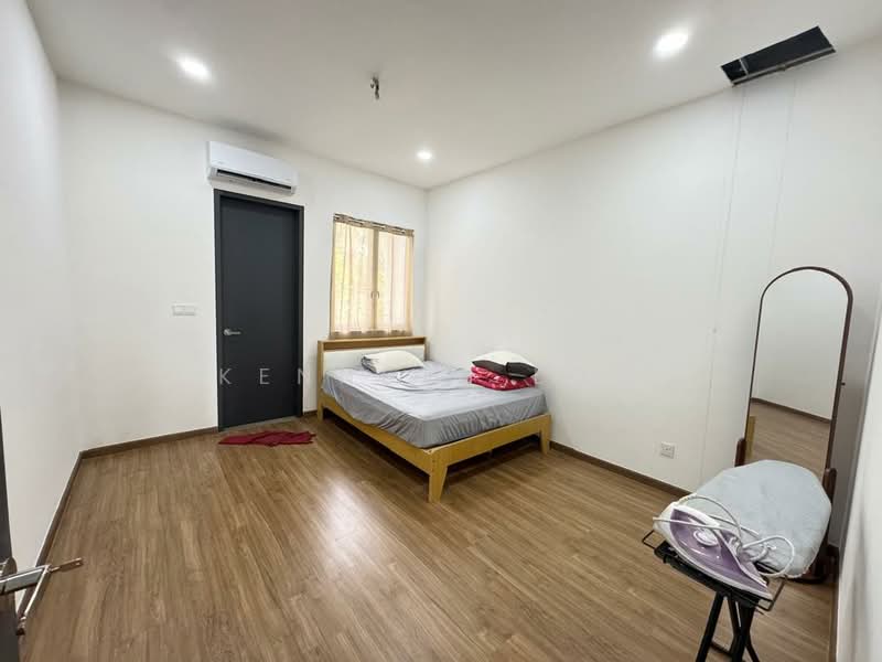 2-storey Terraced House for Sale in Jade Hills (Kajang) - Kenneth Low - Bedroom - PropertyGuru.com.my
