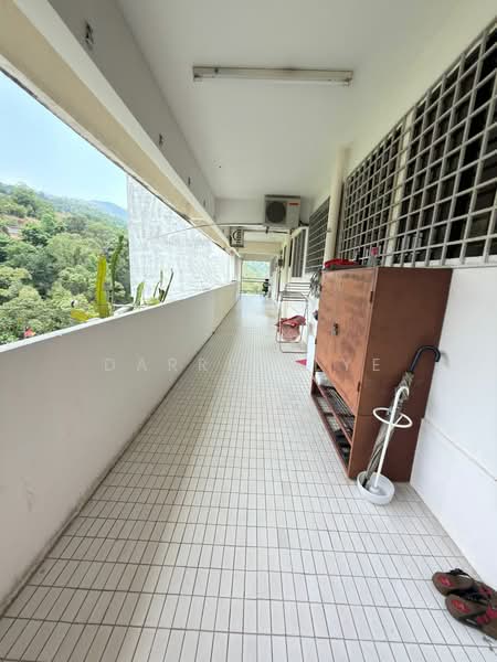Apartment for Rent at GL Garden - Darren Lye - Corridor - PropertyGuru.com.my