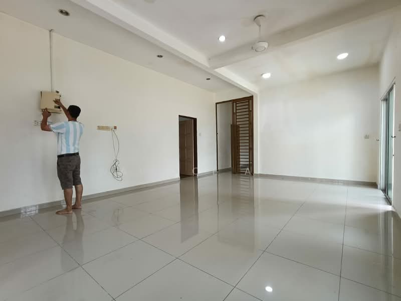 1-storey Terraced House for Sale in Taman Mutiara Rini (Skudai) - Wallace Ang - PropertyGuru.com.my