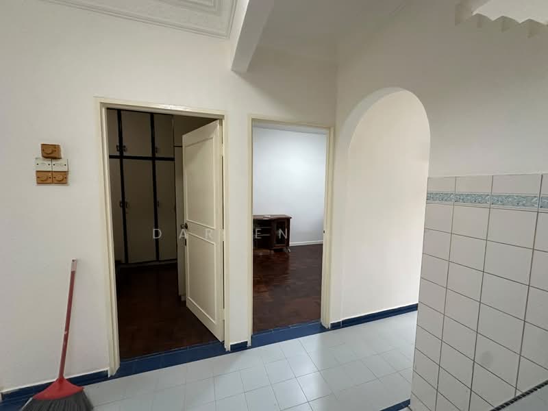 Apartment for Sale at Julita Apartment - Darren Lye - Interior - PropertyGuru.com.my