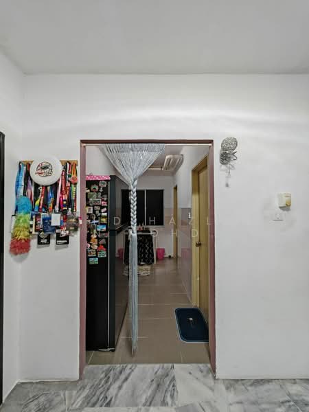 Apartment for Sale at Dahlia Apartment - Mohd Hazlan bin Mohd Sopi - PropertyGuru.com.my