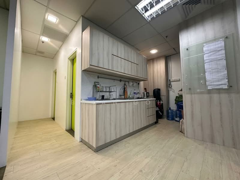 Pejabat untuk Disewa di Mid Valley City (Kuala Lumpur) - Brian Goh - Pantry & Storage - PropertyGuru.com.my