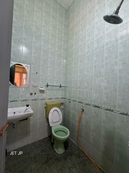 Rumah Teres 2 Tingkat untuk Dijual di Taman Sentosa (Klang) - Eunice Lim - Bathroom - PropertyGuru.com.my