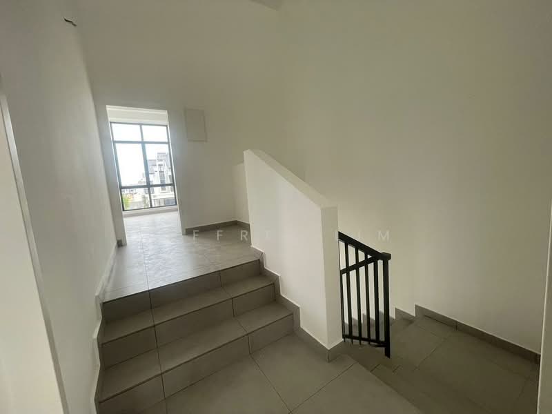 Rumah Teres 2 Tingkat untuk Dijual di Taman Mount Austin (Tebrau) - Jeffrey Lim - PropertyGuru.com.my