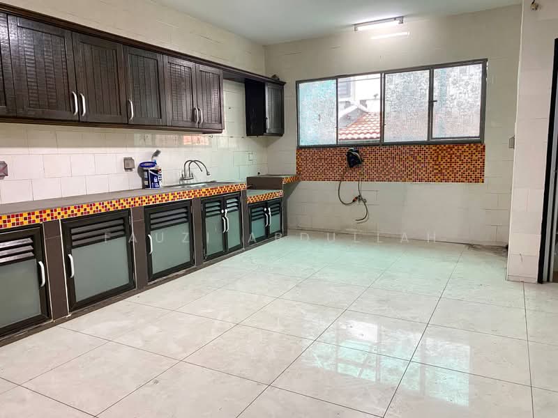 2-storey Terraced House for Sale in Bukit Jelutong (Shah Alam) - Fauzi Abdullah - PropertyGuru.com.my