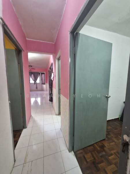 Apartment for Rent at Impian Apartment - Bryan Yeoh - Corridor - PropertyGuru.com.my