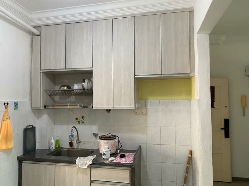 Pangsapuri untuk Dijual di Sinar Bukit Dumbar - Tony Cheah - Kitchen - PropertyGuru.com.my
