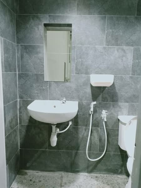 Terrace Factory for Rent in Permas Jaya (Johor) - Sze Lee - Bathroom - PropertyGuru.com.my
