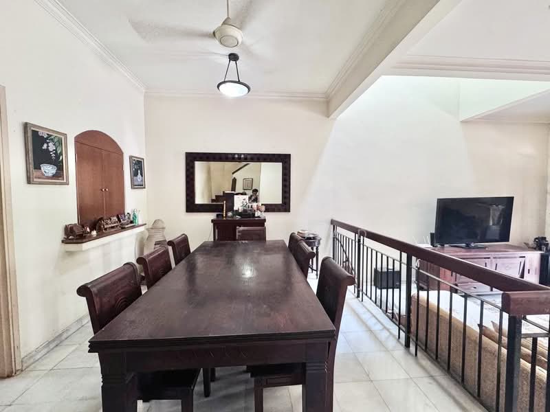 2-storey Terraced House for Sale in Bukit Jelutong (Shah Alam) - Alif Saad - PropertyGuru.com.my
