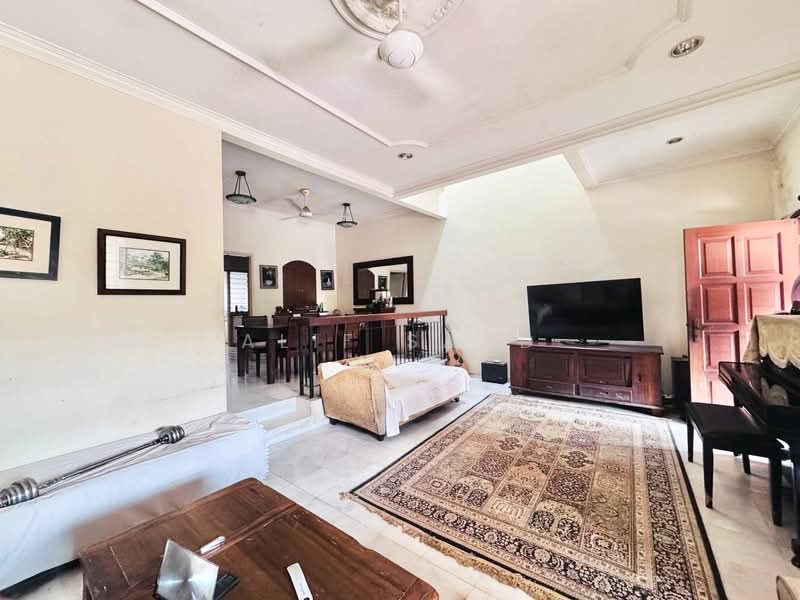 2-storey Terraced House for Sale in Bukit Jelutong (Shah Alam) - Alif Saad - PropertyGuru.com.my