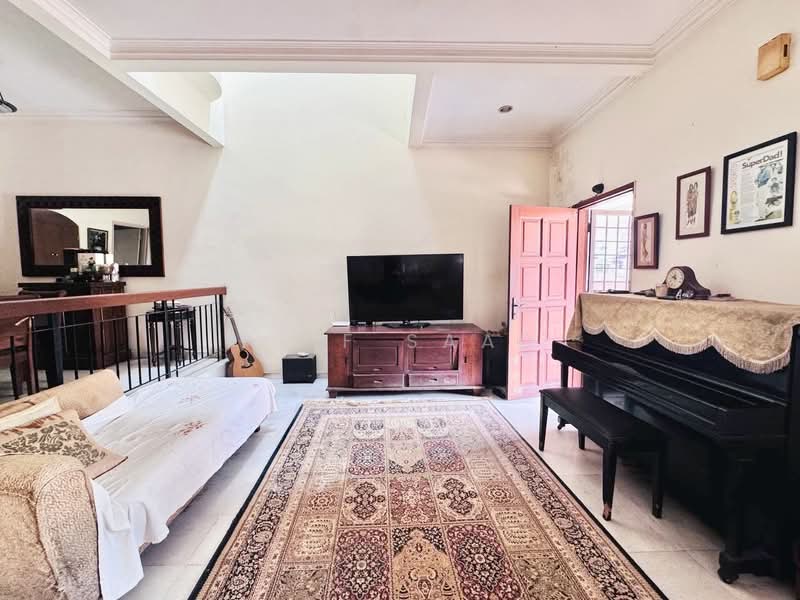 2-storey Terraced House for Sale in Bukit Jelutong (Shah Alam) - Alif Saad - PropertyGuru.com.my