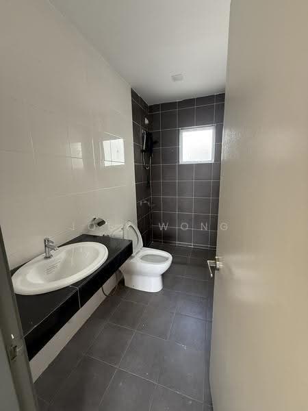 Condominium for Rent at Koi Prima Condominium - Joey Wong - Bathroom - PropertyGuru.com.my