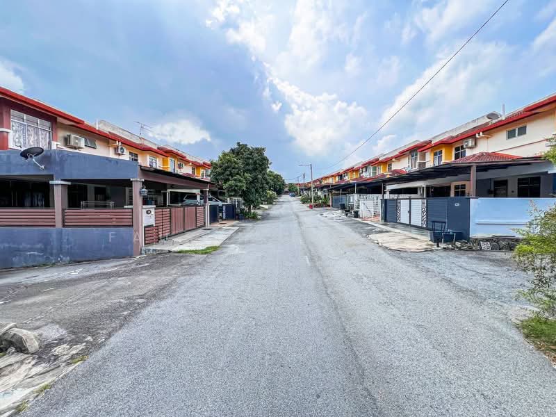 2-storey Terraced House for Sale in Bandar Baru Salak Tinggi (Sepang) - Fauran Nawawi - PropertyGuru.com.my