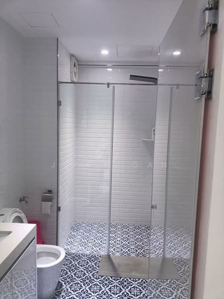 Servis Apartment untuk Disewa di Akademik Suite - Joyce Gan - Bathroom - PropertyGuru.com.my