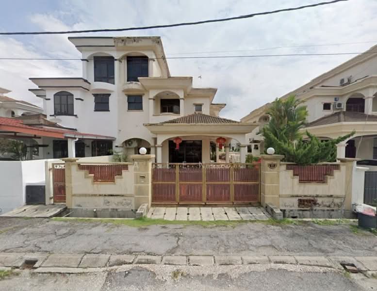 Semi-Detached House for Sale in Taman Ipoh Perdana (Tambun) - Allen . - Exterior - PropertyGuru.com.my