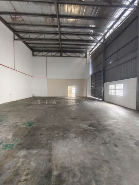 Factory for Rent in Kawasan Perindustrian Balakong (Balakong) - Sia Tung - Interior - PropertyGuru.com.my