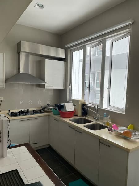 Condominium for Sale at 9 Bukit Utama Condominium - Poon Jit Hon - Kitchen - PropertyGuru.com.my