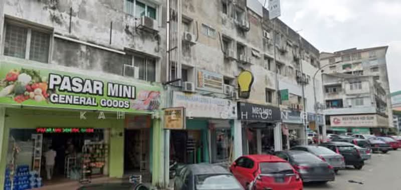 Shop / Office for Sale in Semenyih (Selangor) - Kah Hee Chong - Exterior - PropertyGuru.com.my