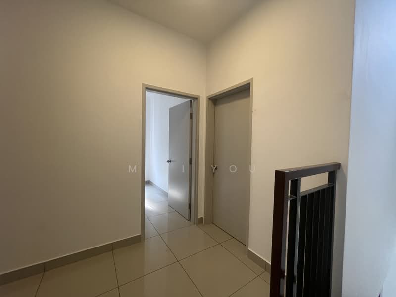 2-storey Terraced House for Rent in Bandar Rimbayu (Telok Panglima Garang) - Miki You - Corridor - PropertyGuru.com.my