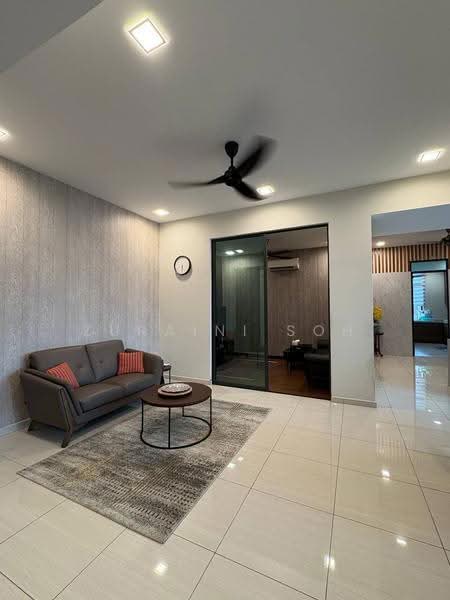 Rumah Teres 3-Tingkat untuk Dijual di Bukit Jelutong (Shah Alam) - Zuraini Soh - Living Room - PropertyGuru.com.my