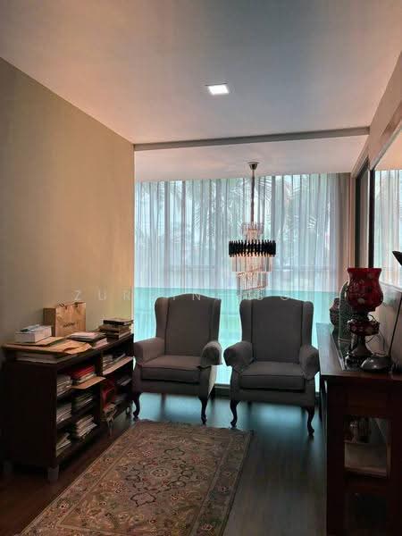 Rumah Teres 3-Tingkat untuk Dijual di Bukit Jelutong (Shah Alam) - Zuraini Soh - Living Room - PropertyGuru.com.my