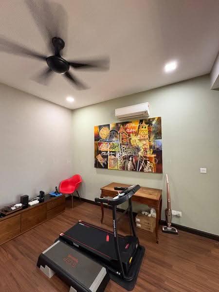 Rumah Teres 3-Tingkat untuk Dijual di Bukit Jelutong (Shah Alam) - Zuraini Soh - Gym - PropertyGuru.com.my