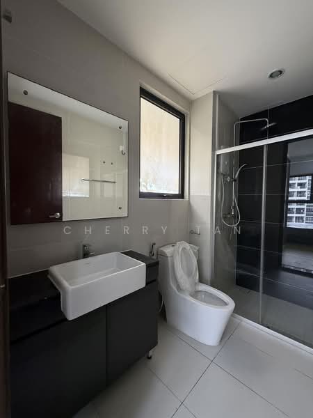 Condominium for Rent at Amberside @ Country Garden Danga Bay - Cherry Tan - PropertyGuru.com.my