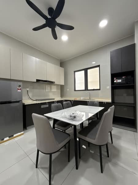 Condominium for Rent at Amberside @ Country Garden Danga Bay - Cherry Tan - PropertyGuru.com.my