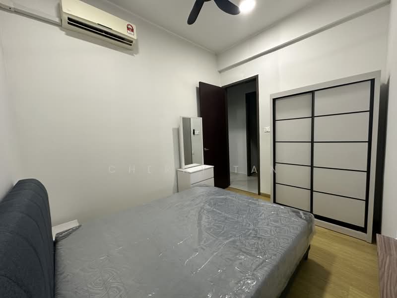 Condominium for Rent at Amberside @ Country Garden Danga Bay - Cherry Tan - PropertyGuru.com.my