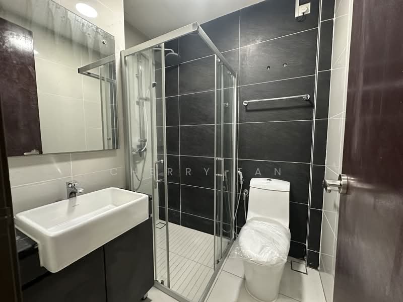 Condominium for Rent at Amberside @ Country Garden Danga Bay - Cherry Tan - PropertyGuru.com.my