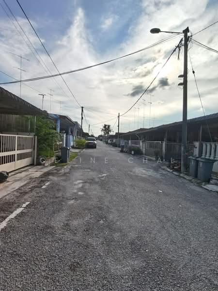 Rumah Teres 1 Tingkat untuk Dijual di Taman Sri Aman (Yong Peng) - Celine Chai - Exterior - PropertyGuru.com.my