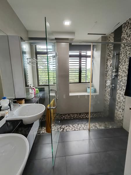 Semi-Detached House for Sale in Iskandar Puteri (Nusajaya) (Johor) - Steve Tey - Bathroom - PropertyGuru.com.my