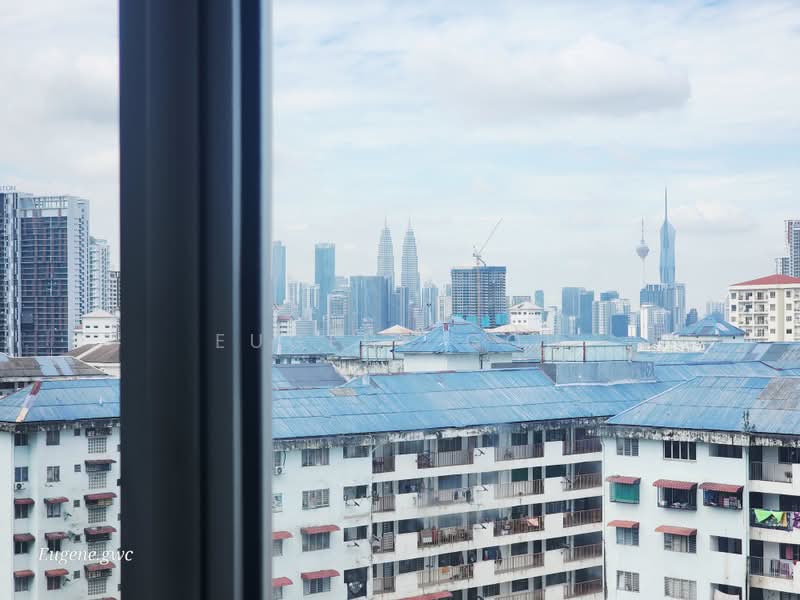 Pangsapuri untuk Disewa di Vista Langkawi @ Residensi PV18 - Eugene Goh - KLCC View frm Master Room - PropertyGuru.com.my