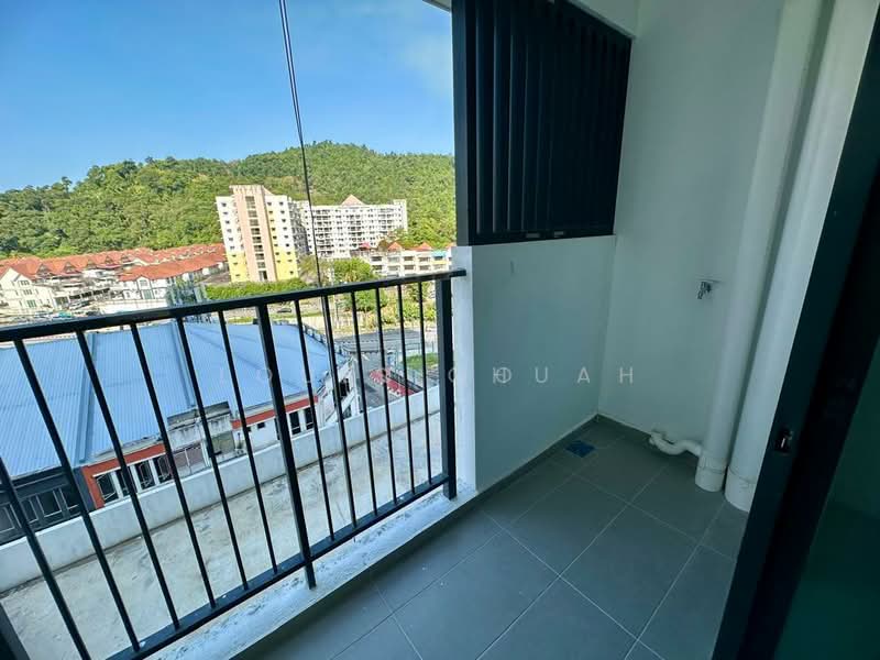 Kondominium untuk Dijual di D'Tiara Residence - Louis Chuah - Balcony - PropertyGuru.com.my