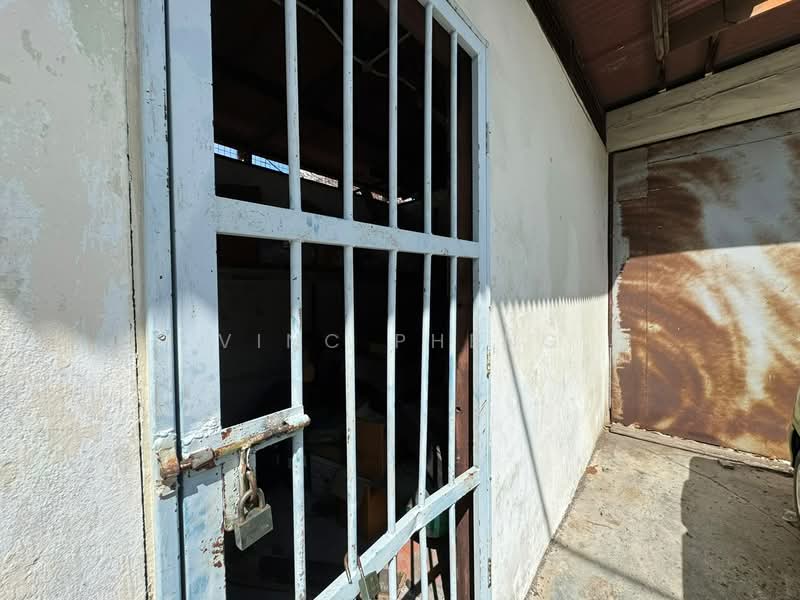 Kedai / Pejabat untuk Disewa di Bandar Hilir (Melaka City) - Vinc Pheng - Exterior - PropertyGuru.com.my