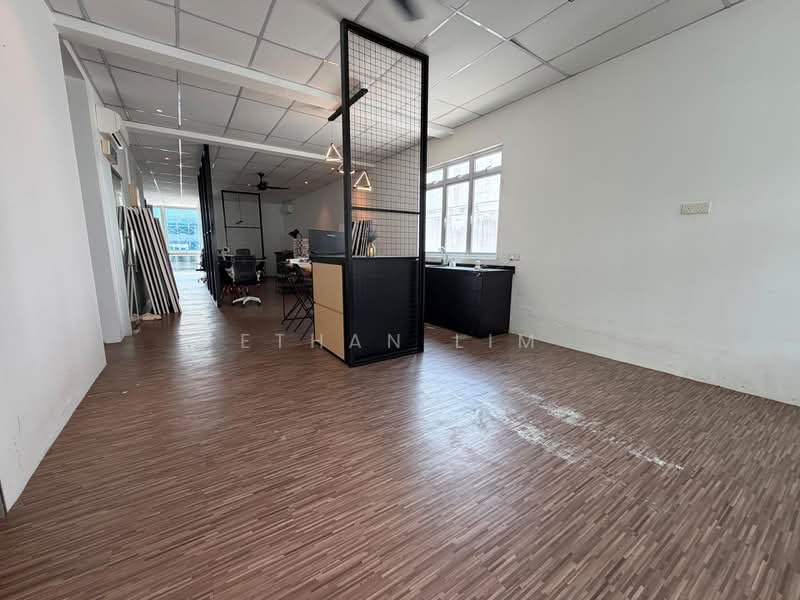 Kedai / Pejabat untuk Disewa di Setia Tropika (Johor Bahru) - Ethan Lim - Interior - PropertyGuru.com.my