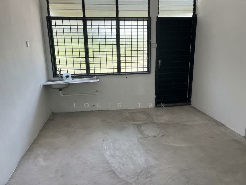 Shop for Rent in Nibong Tebal (Penang) - Louis Tan - Interior - PropertyGuru.com.my