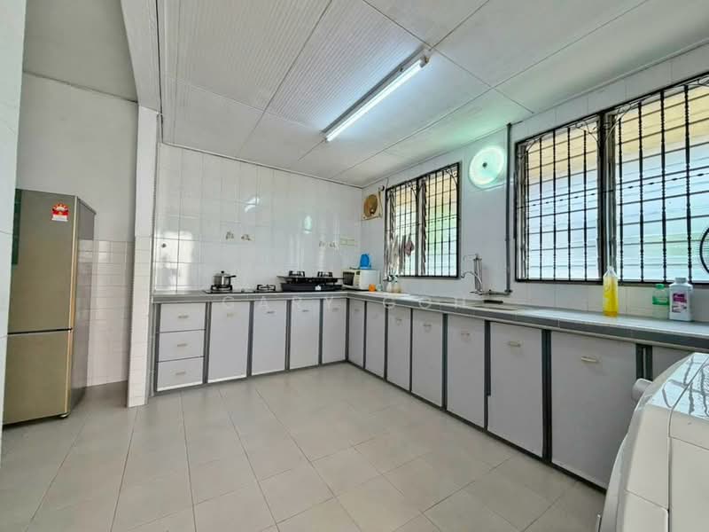 Rumah Teres 2 Tingkat untuk Dijual di Paya Terubong (Ayer Itam) - Gary Goh - Kitchen - PropertyGuru.com.my