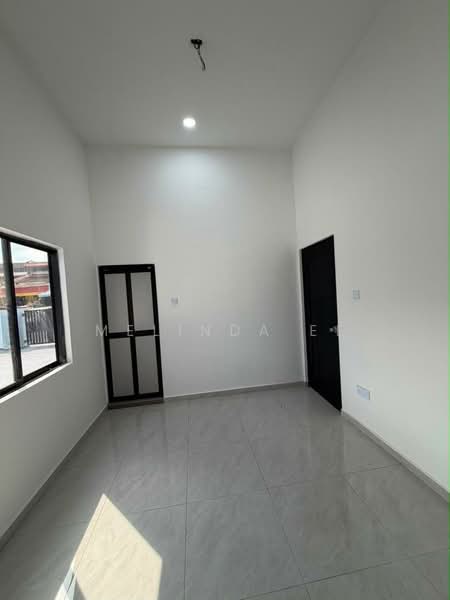 Rumah Teres 1 Tingkat untuk Dijual di Taman Suria (Johor Bahru) - Melinda Ee - Interior - PropertyGuru.com.my