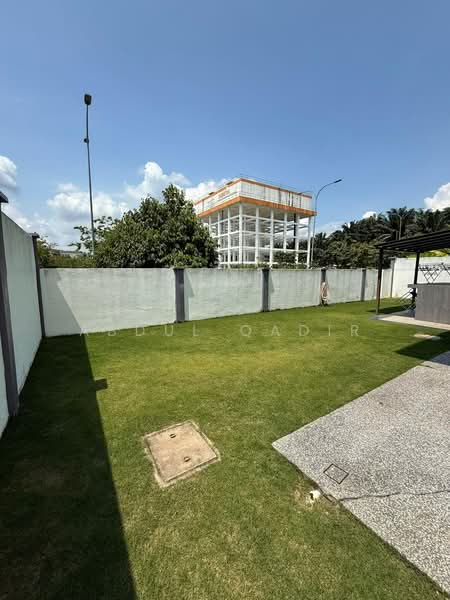 Bungalow for Sale in Taman Senawang Perdana (Senawang) - Abdul Qadir - PropertyGuru.com.my