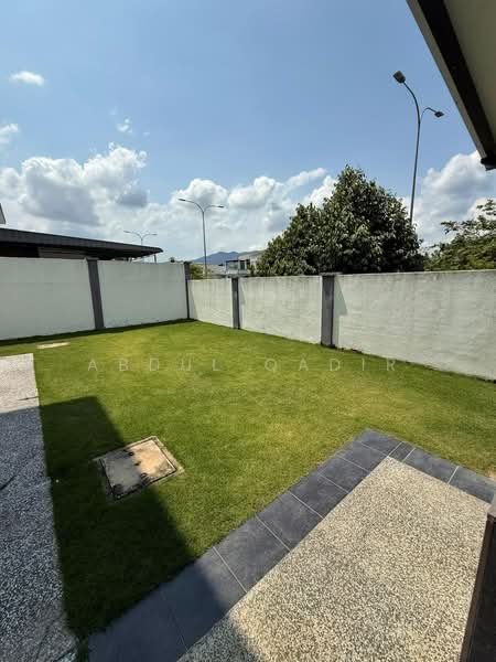 Bungalow for Sale in Taman Senawang Perdana (Senawang) - Abdul Qadir - PropertyGuru.com.my
