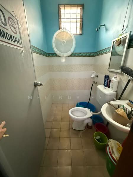 1-storey Terraced House for Sale in Bandar Putra (Kulai) - Melinda Ee - Bathroom - PropertyGuru.com.my