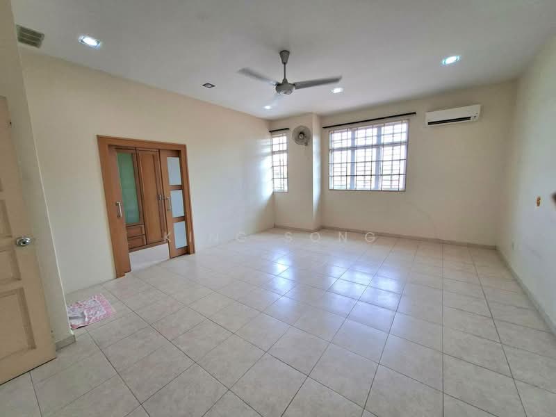 Rumah Teres 2 Tingkat untuk Dijual di Taman Semabok Perdana (Semabok) - King Song - PropertyGuru.com.my
