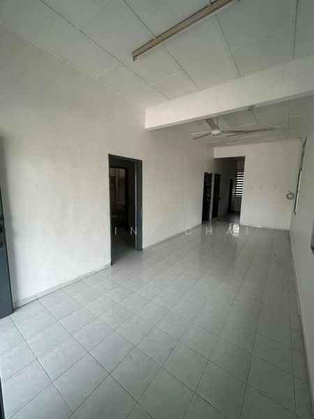 1-storey Terraced House for Sale in Parit Raja (Johor) - Celine Chai - Interior - PropertyGuru.com.my