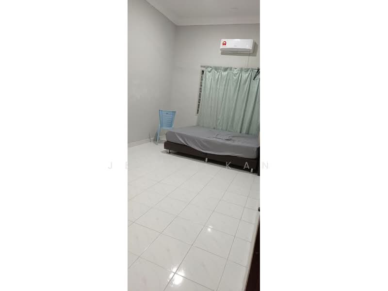 Semi-Detached House for Rent in Alor Akar (Kuantan) - Jessey Kan - Bedroom - PropertyGuru.com.my