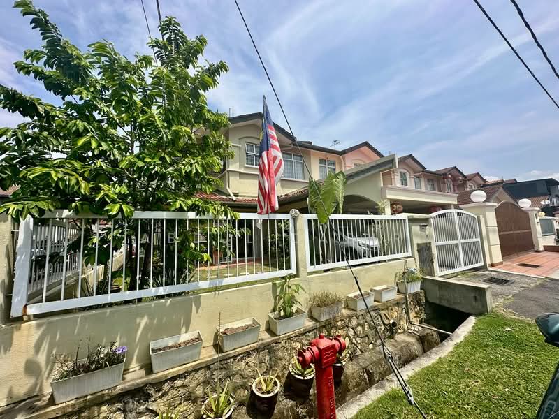 2-storey Terraced House for Sale in Bandar Putra Permai (Seri Kembangan) - Abdul Qadir - PropertyGuru.com.my