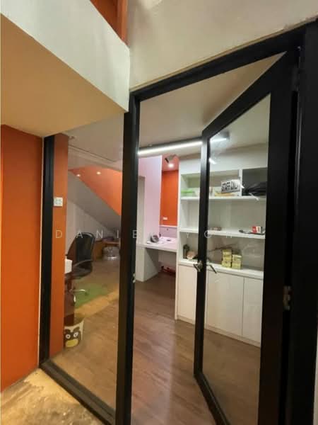 Factory for Rent in Taman Mount Austin (Tebrau) - Daniel Yong - Interior - PropertyGuru.com.my