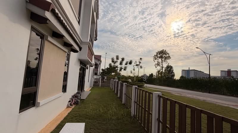 2-storey Terraced House for Sale in Setia Safiro (Cyberjaya) - Izza Is - PropertyGuru.com.my