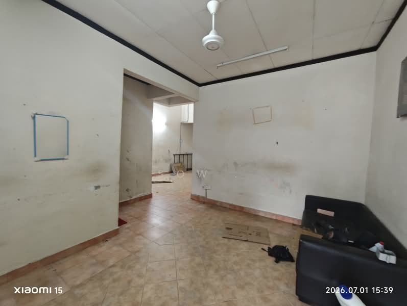 Rumah Teres 1 Tingkat untuk Dijual di Taman Perling (Perling) - Sow . - Interior - PropertyGuru.com.my