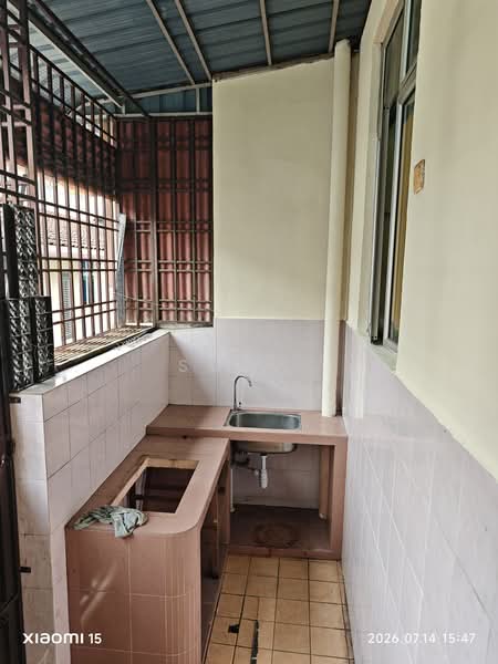 Rumah Teres 1 Tingkat untuk Dijual di Taman Perling (Perling) - Sow . - Kitchen - PropertyGuru.com.my